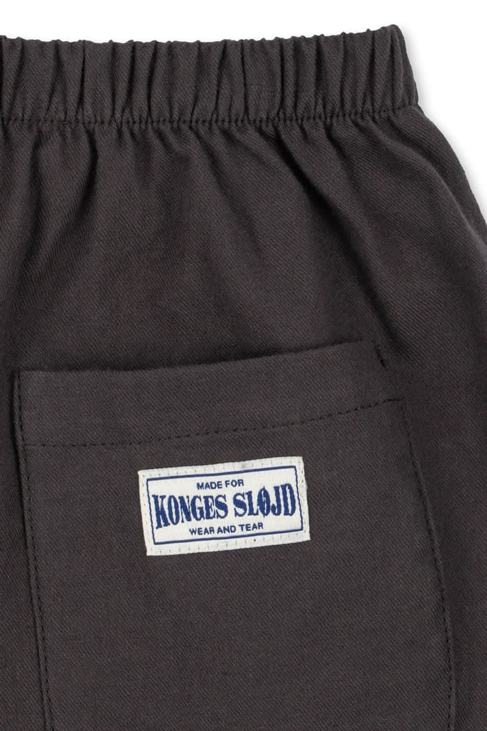 Alfie Pants - Magnet