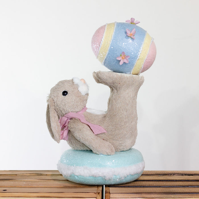 Easter Bunny Macroon Egg
