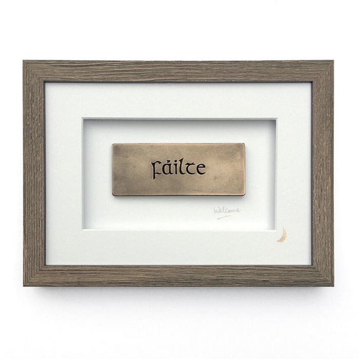 Fáilte Welcome bronze frame