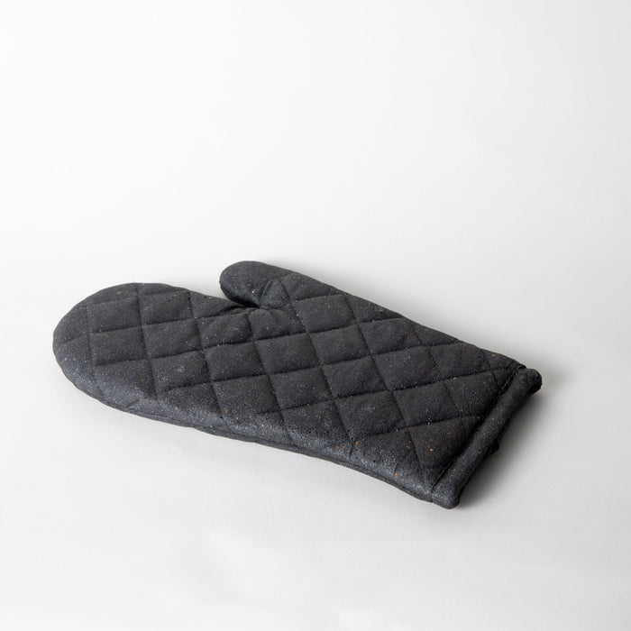 Oven Mitt Trivet | Black Terrazzo - pretti.cool