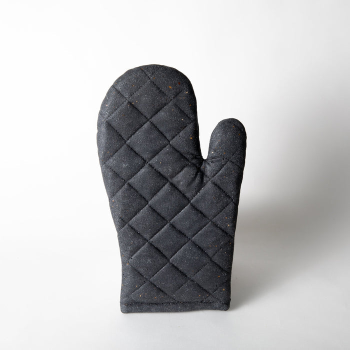 Oven Mitt Trivet | Black Terrazzo - pretti.cool